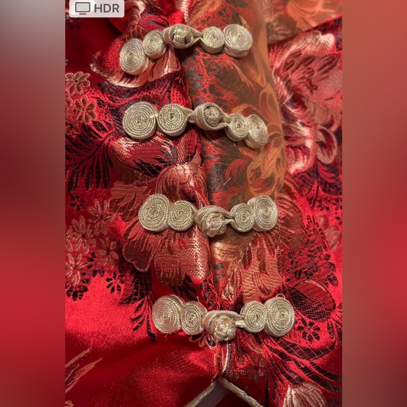 Handmade red and gold kimono - Picture 5 of 7